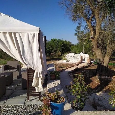Holiday home Trullo Libellula
