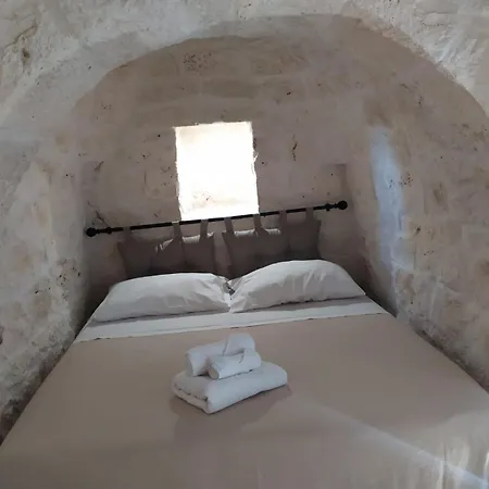 Holiday home Trullo Libellula